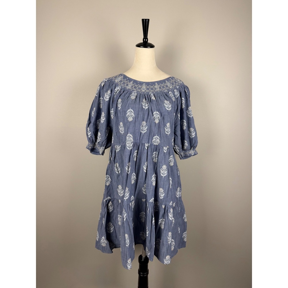 Old Navy Smocked Mini Dress Womens Medium Blue Excellent Tiered Puff Sleeve Leaf